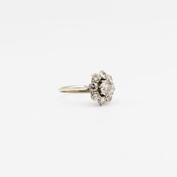 Bague Marguerite en or blanc et diamants