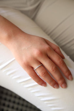 Bague Demi alliance Or blanc Diamant