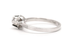 Bague Solitaire en or blanc et saphir