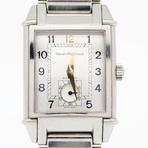 Montre GIRARD-PERREGAUX "Vintage 1945" en acier