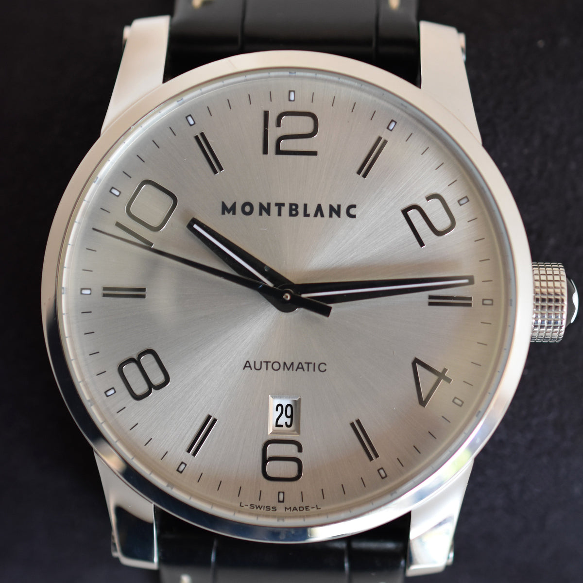 Montre MONBLANC TimeWalker en acier, argent, cuir et saphir