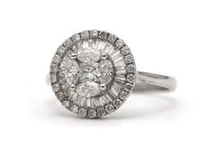 Bague Entourage en or blanc et diamants