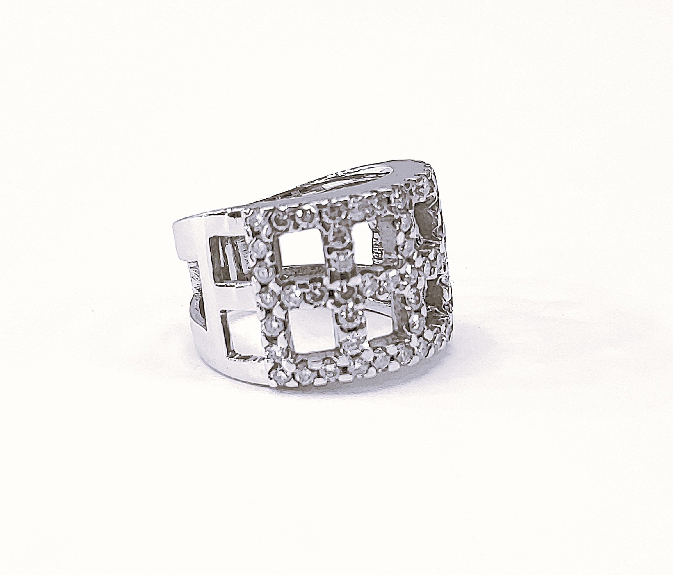 Bague Bandeau en or blanc et diamants