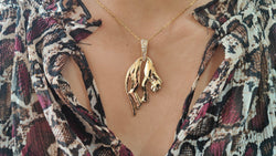 Pendentif en or jaune et diamants