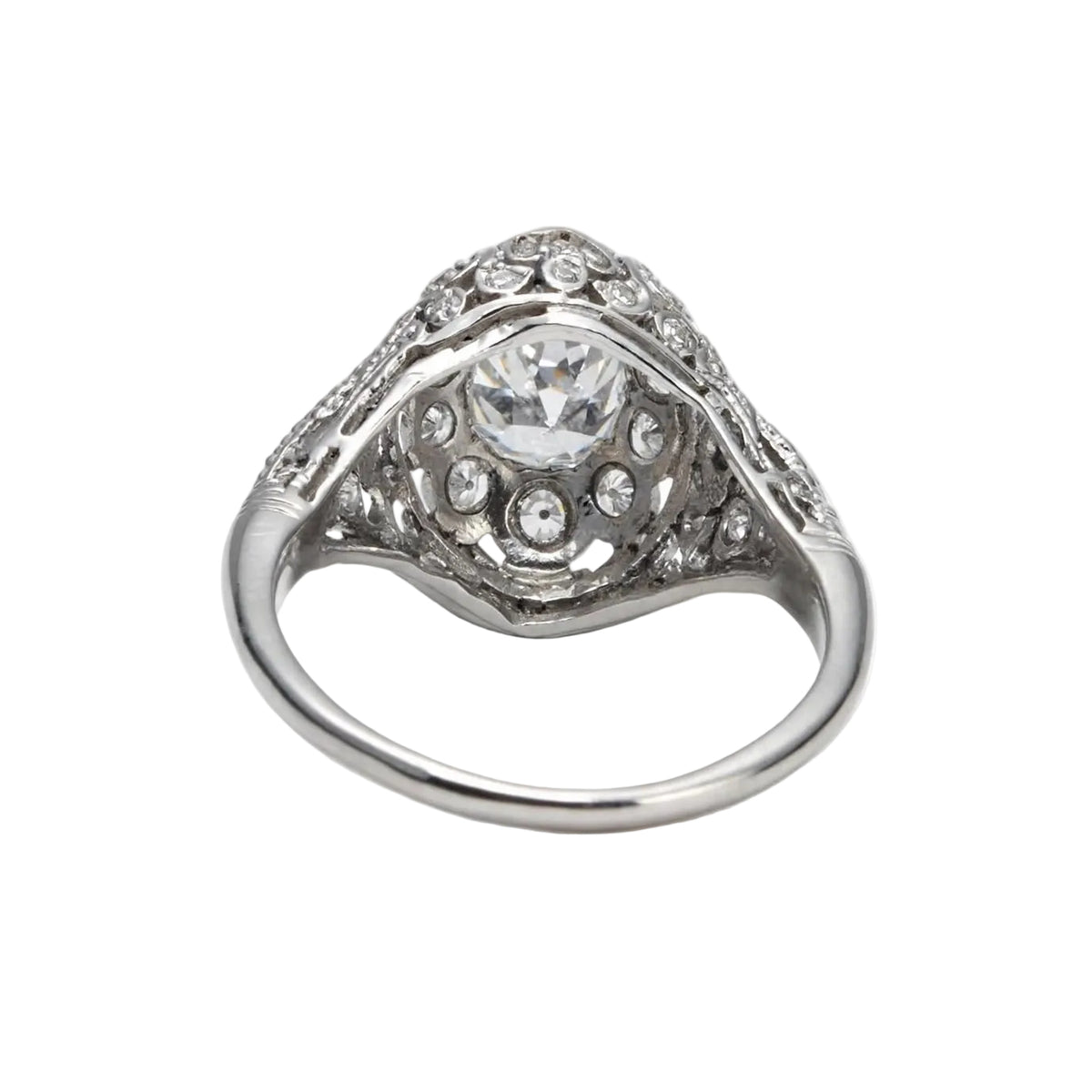 Bague Dôme en platine et diamants