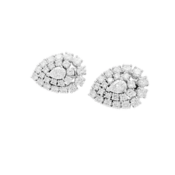 Boucles d'oreilles Clips BOUCHERON en or blanc, platine et diamants