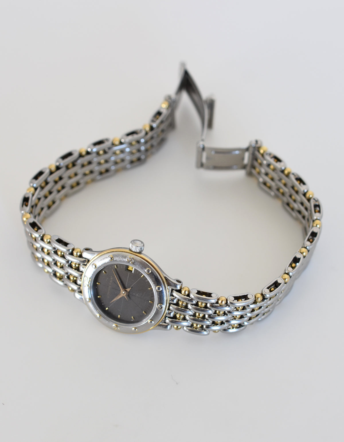 Montre AUDEMARS PIGUET "Meridian" en or jaune et acier