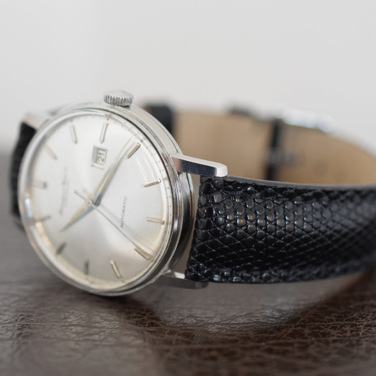 Montre IWC Classique en acier et cuir