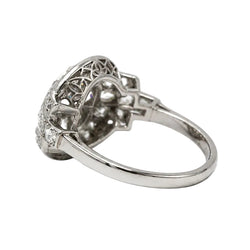 Bague Entourage en platine et diamants
