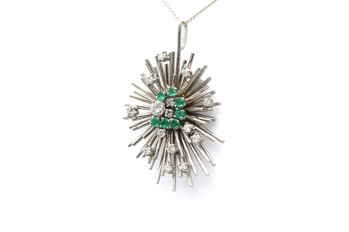 Pendentif en or blanc, émeraudes et diamants