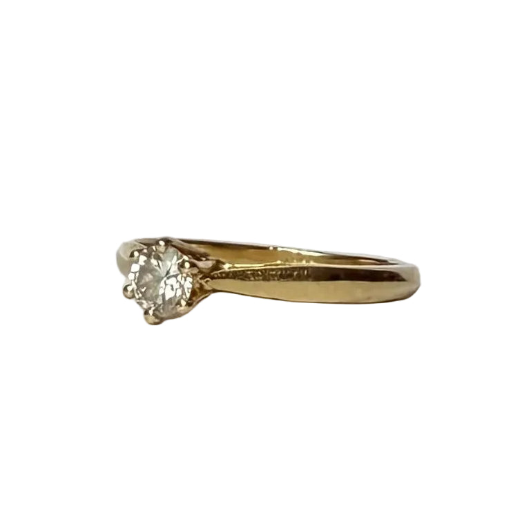 Bague Solitaire en or jaune et diamant