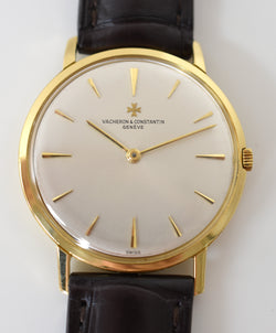 Montre VACHERON&CONSTANTIN Modèle Patrimony Réf. 6903 en or jaune 18 carats, Cal. K1002/2, Années 1960.