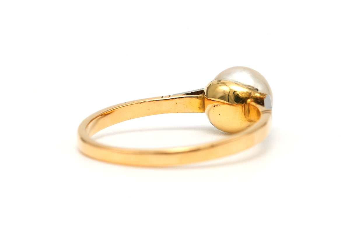 Bague Solitaire en or blanc, or jaune, perle et diamants