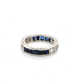 Bague Alliance en or blanc, saphirs et diamants