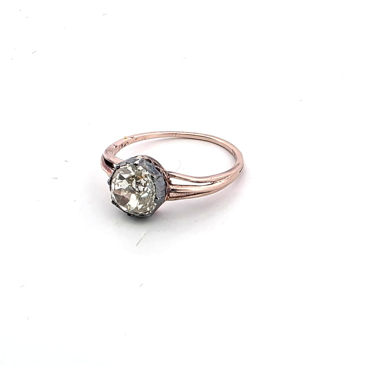 Bague Solitaire en or rose, argent et diamant