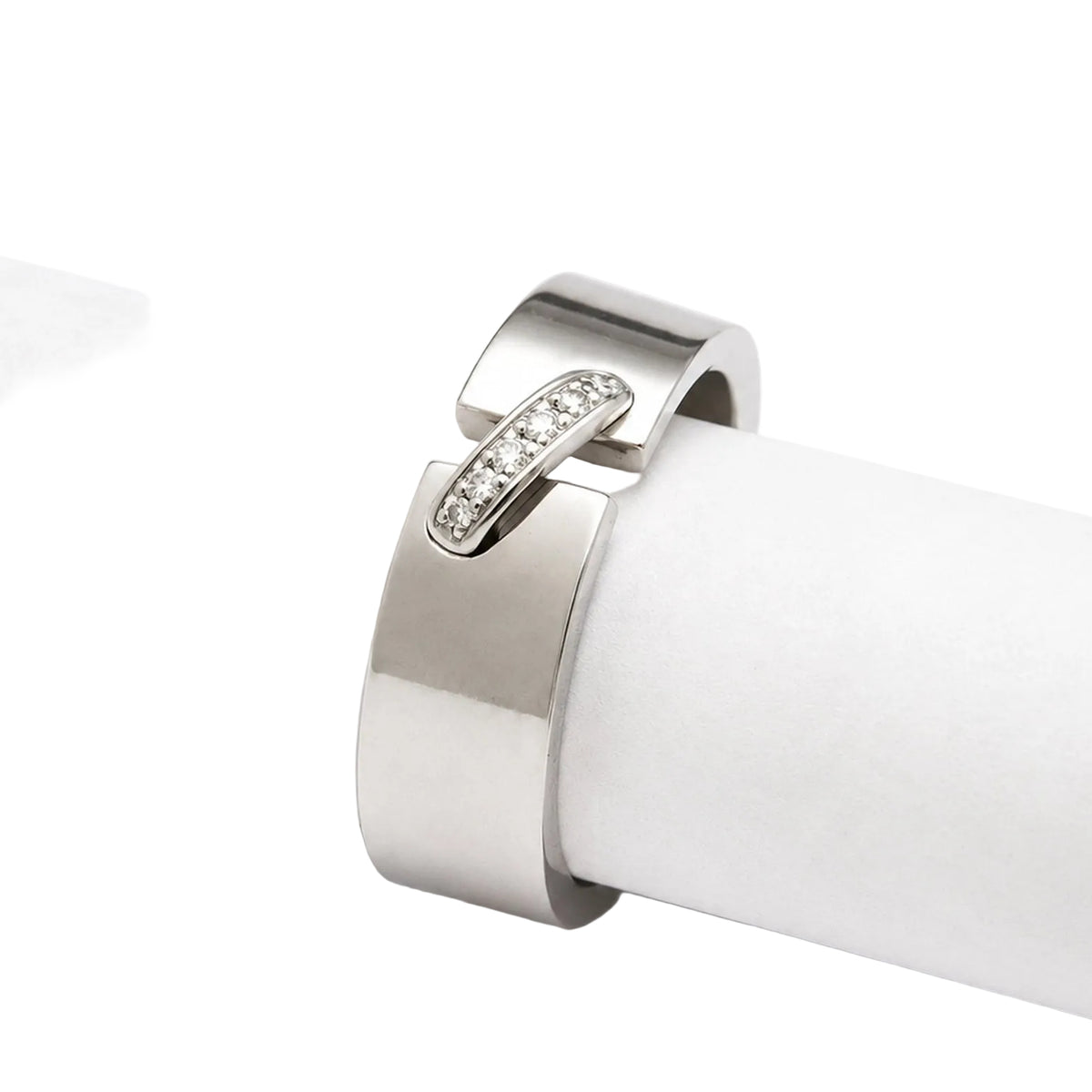 Bague Bandeau CHAUMET "Liens" en or blanc et diamants