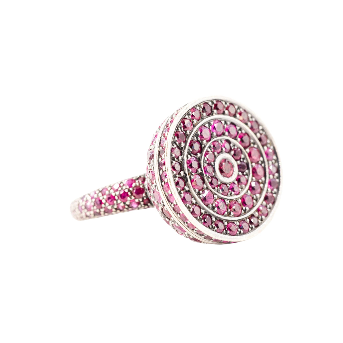 Bague BOUCHERON "Secret" en or blanc et rubis