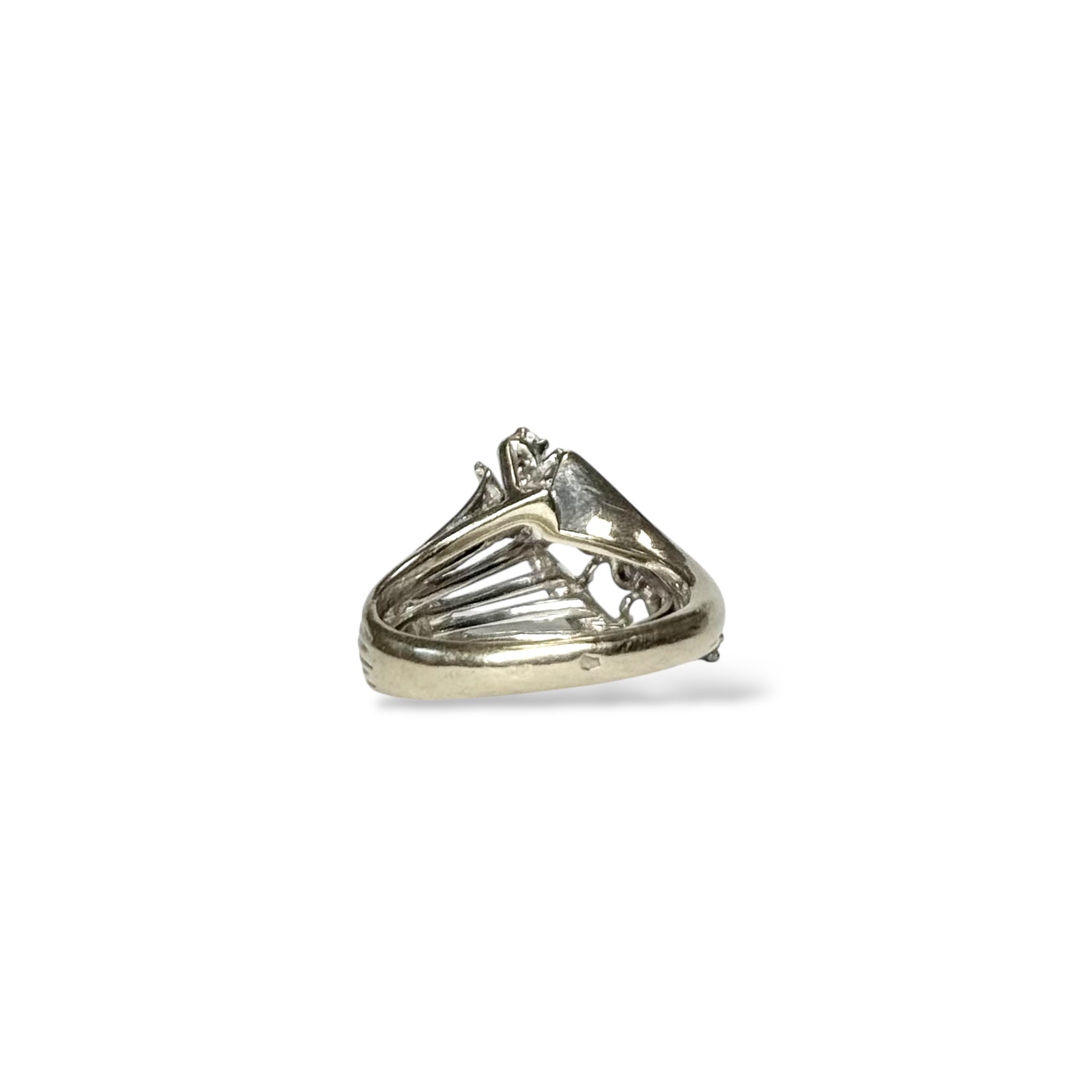 Bague fil asymétrique