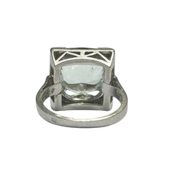 Bague en platine et aigue-marine