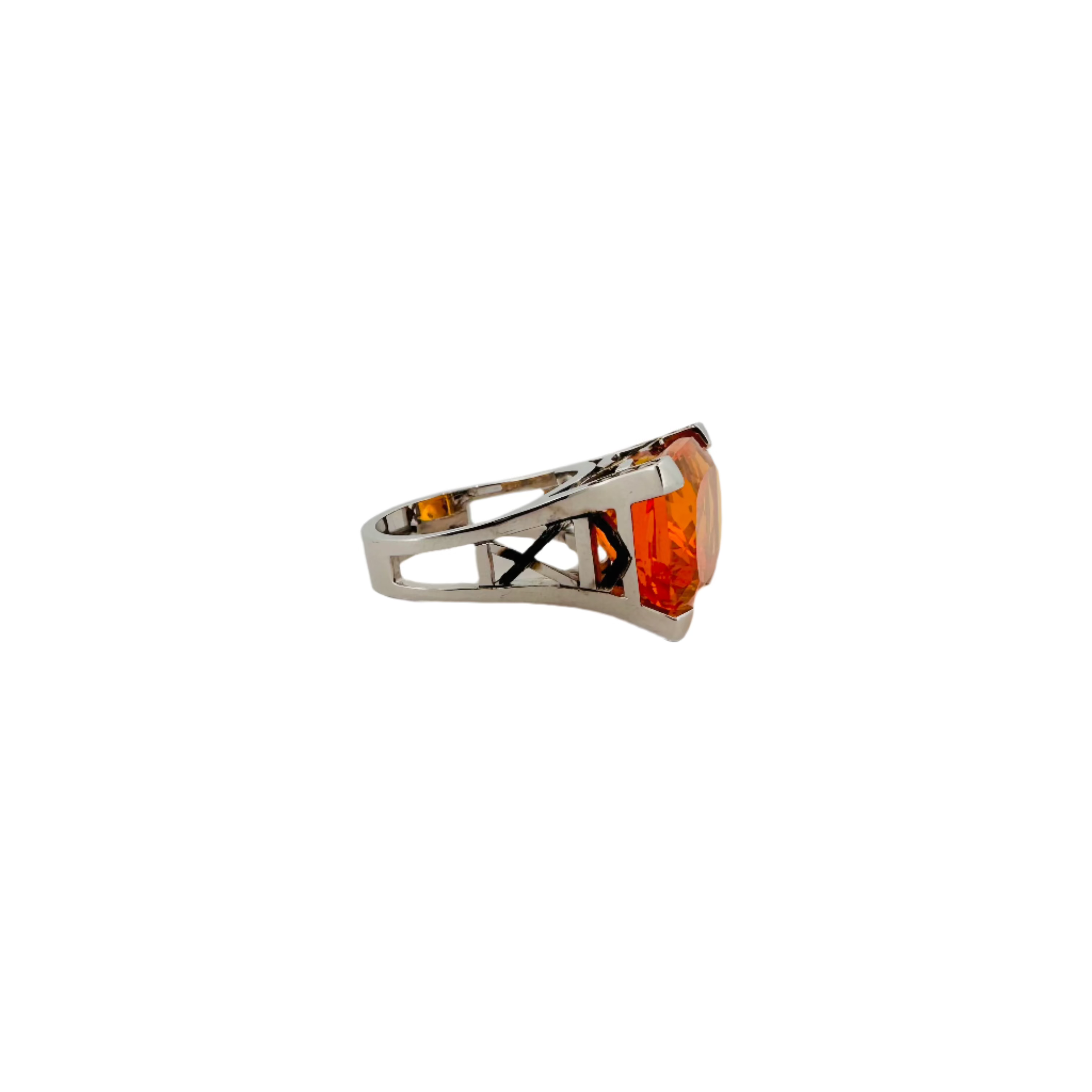 Bague Chevalière en or blanc et opale