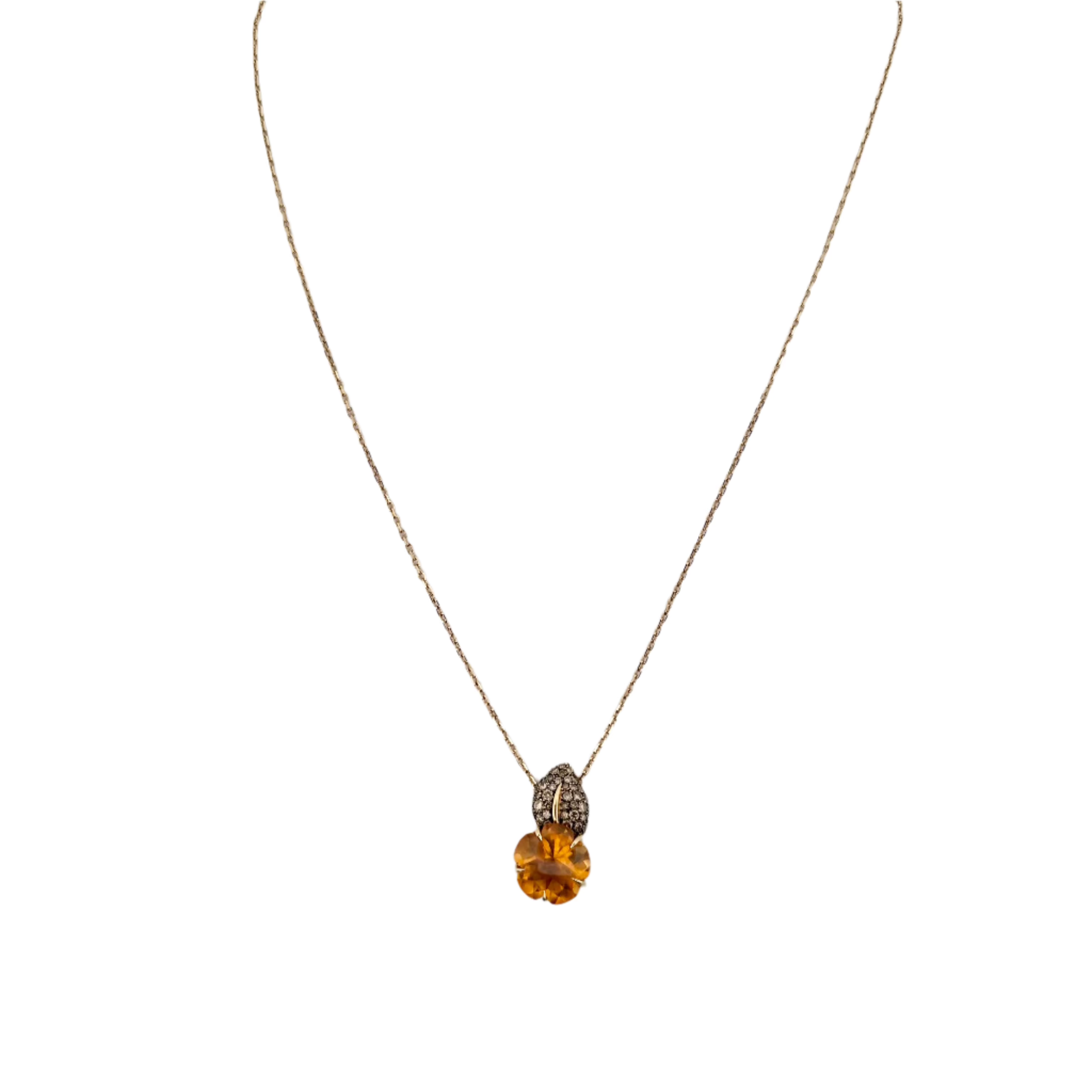 Collier CHANEL Camélia aquatique en or jaune, citrine et diamants