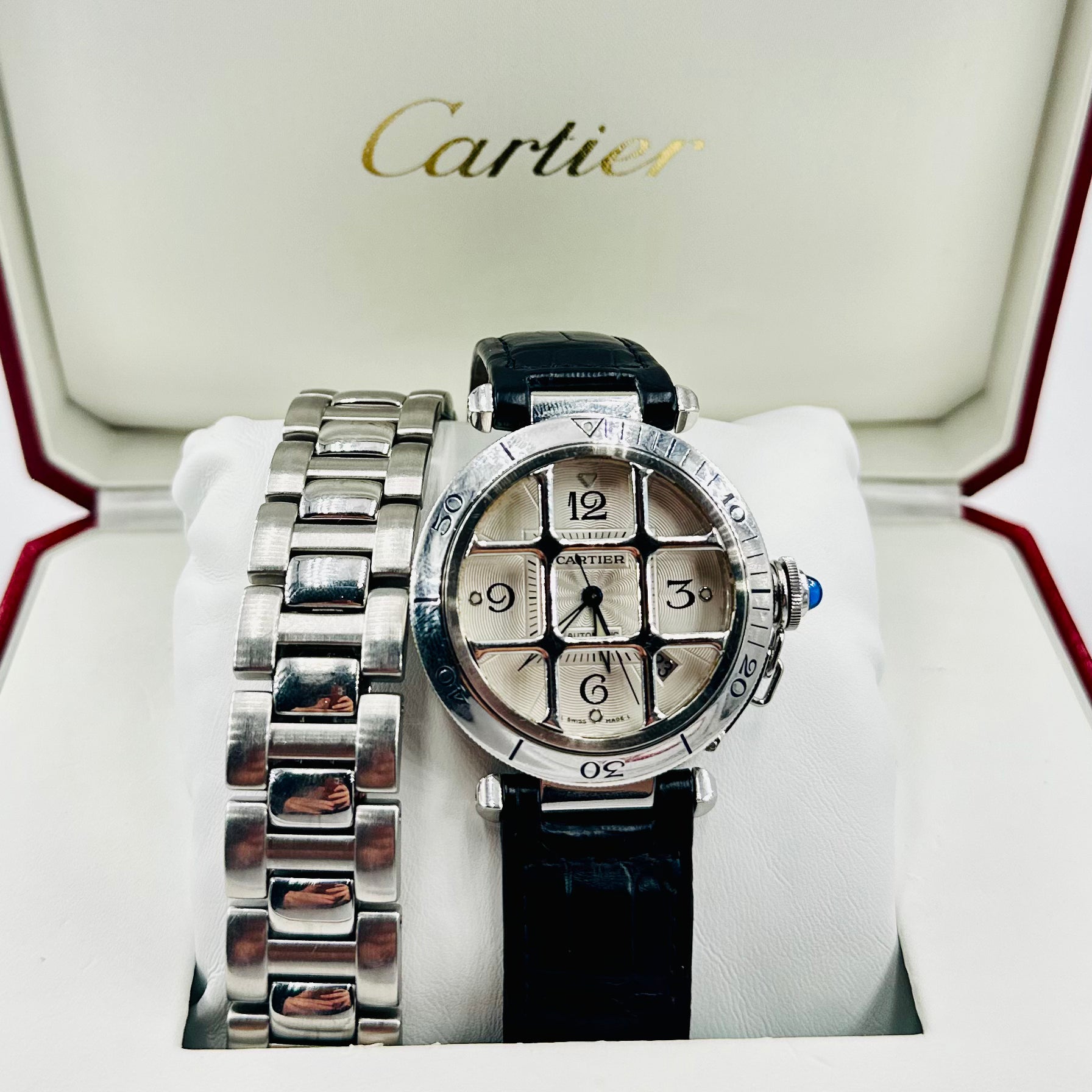 Montre CARTIER "Pasha" en acier et cuir