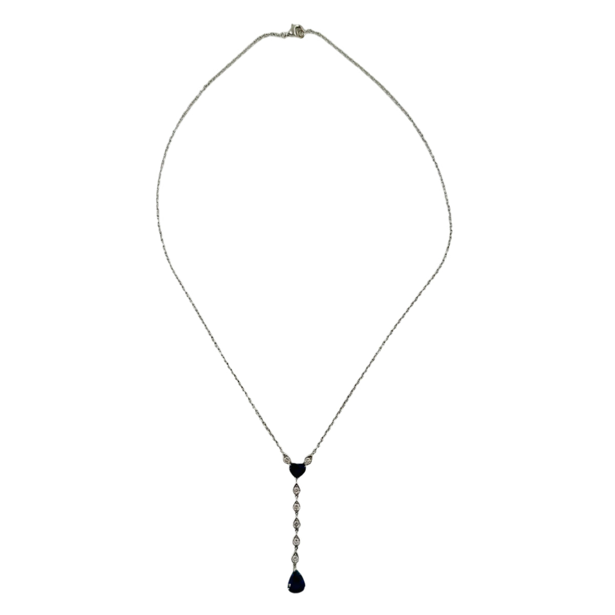 Collier en or blanc et saphir