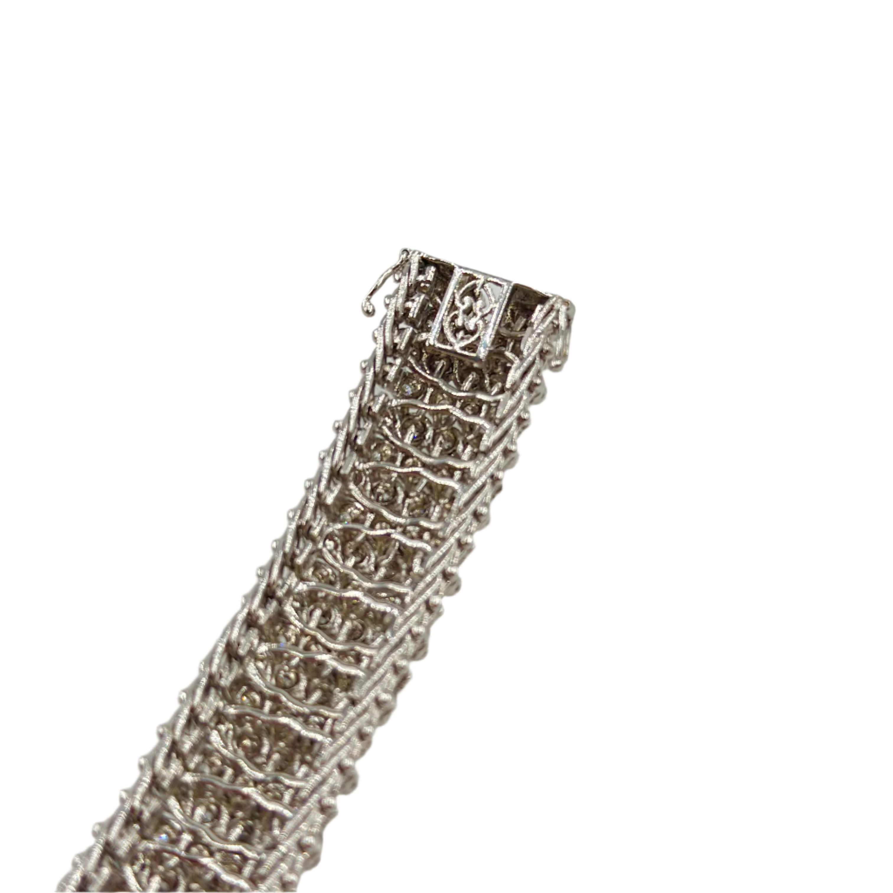 Bracelet Souple en or blanc et diamants