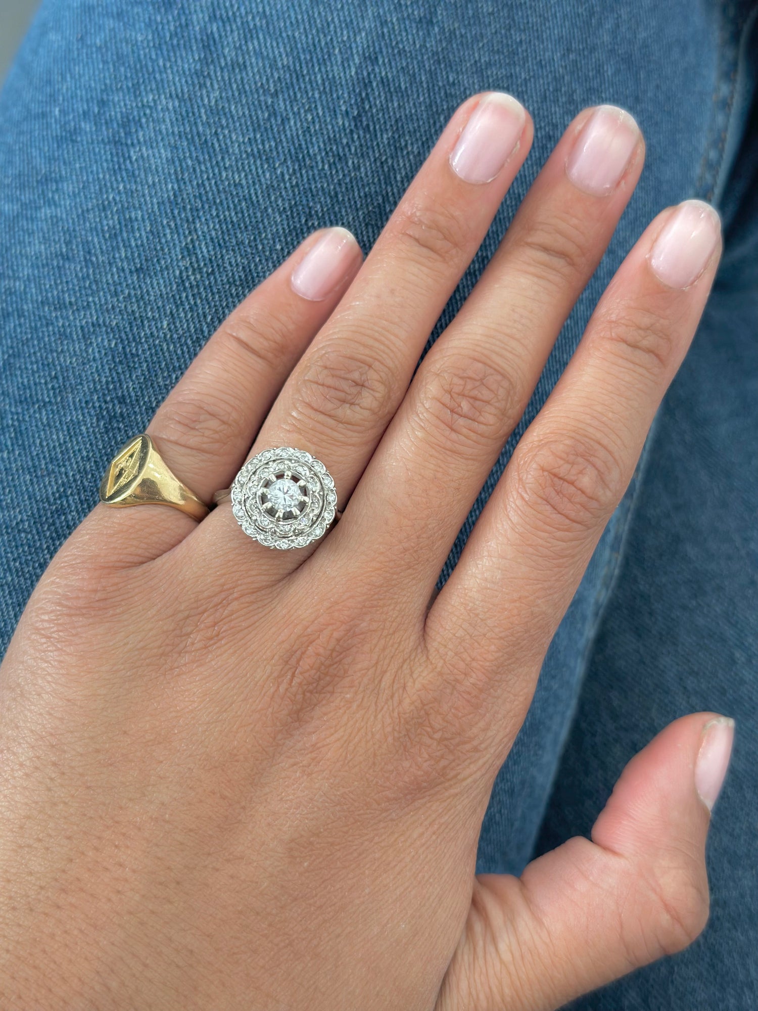 Bague en platine et diamants