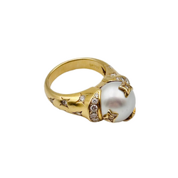 Bague CHANEL Comètes en or jaune, diamants et perle