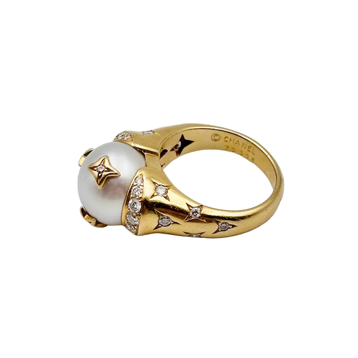 Bague CHANEL "Comètes" en or jaune, perle et diamants