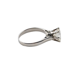 Bague Solitaire en or blanc et diamant