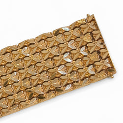 Bracelet manchette souple à maille fleurie