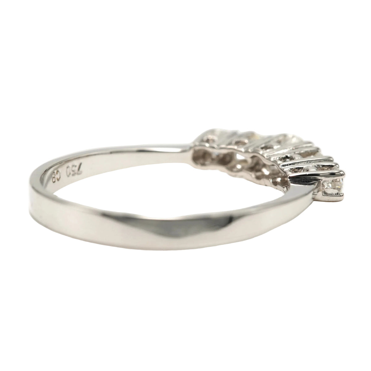 Bague Alliance en or blanc et diamants