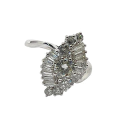 Bague en or blanc et diamants
