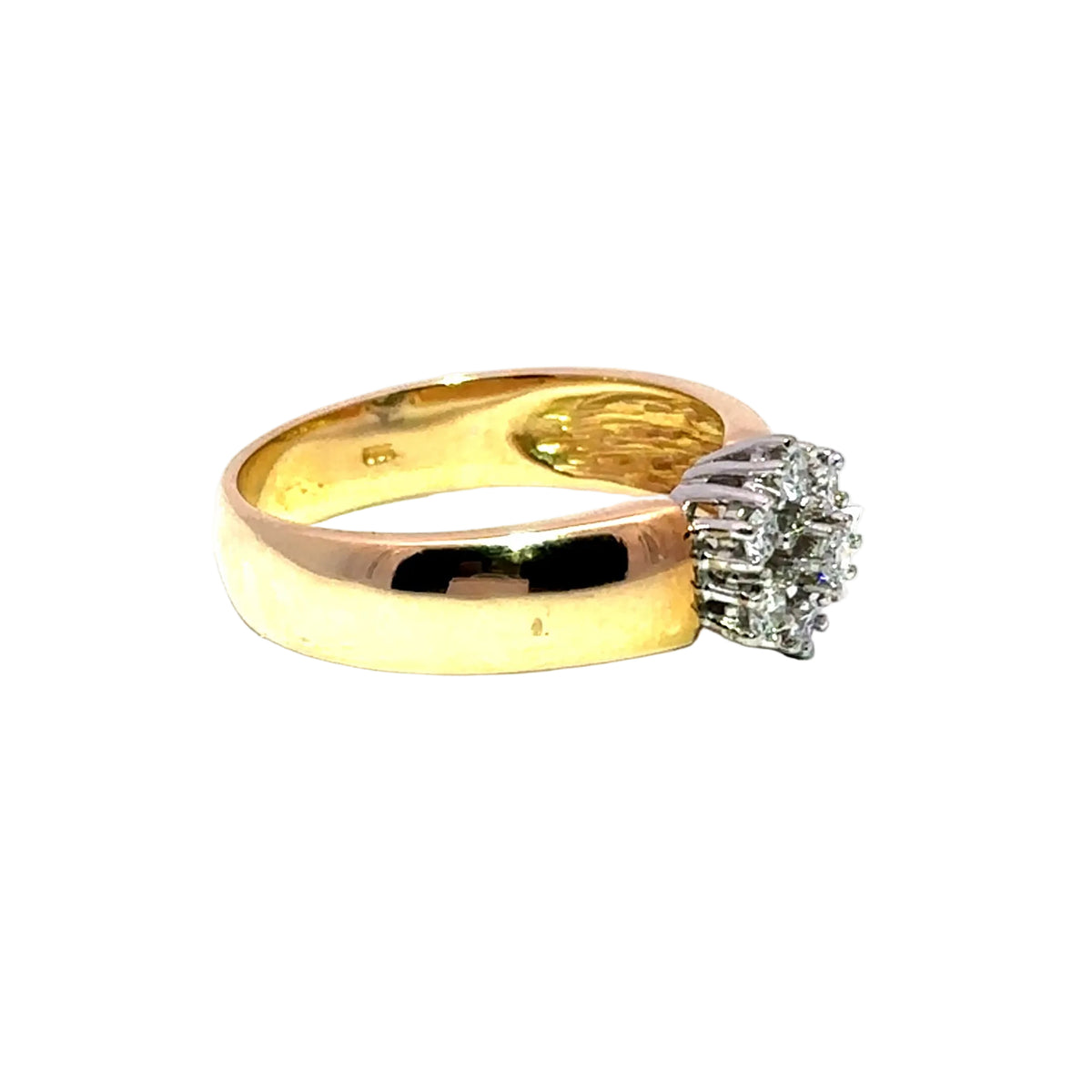 Bague Marguerite en or jaune et diamants