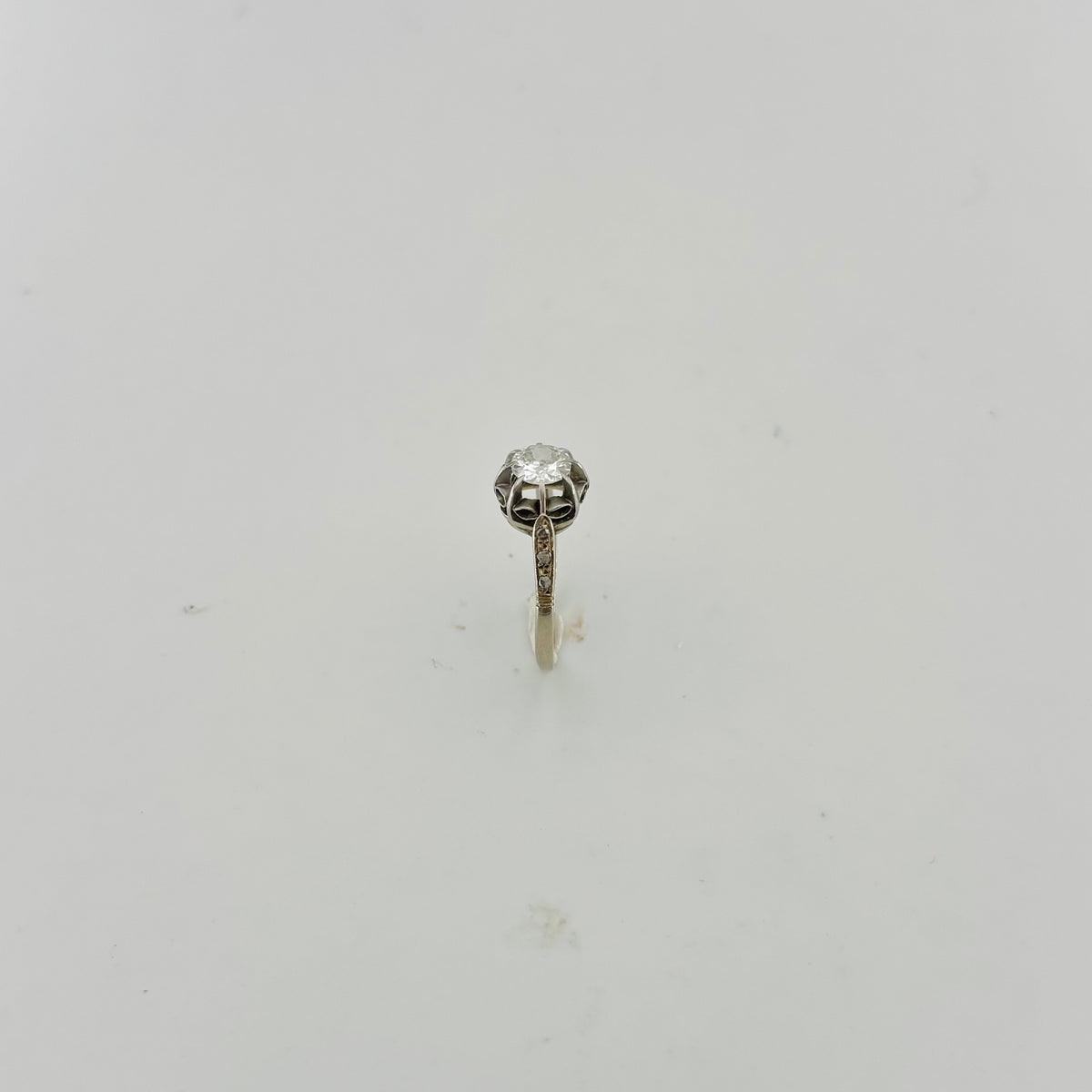 Bague Solitaire en or blanc, platine et diamants