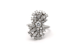 Bague en or blanc et diamants