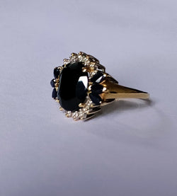 Bague Marguerite en or jaune, saphirs et diamants