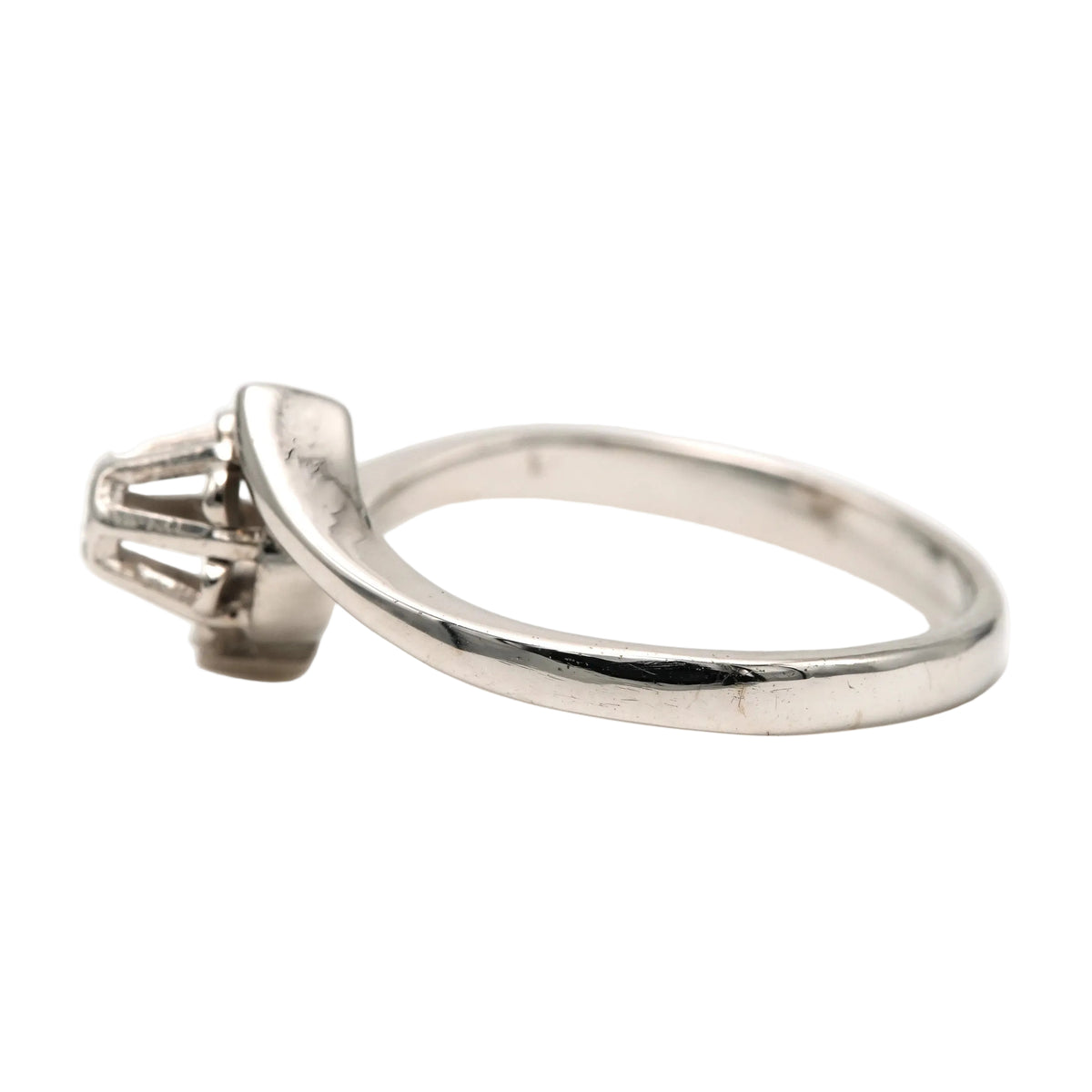 Bague Solitaire en or blanc et diamant