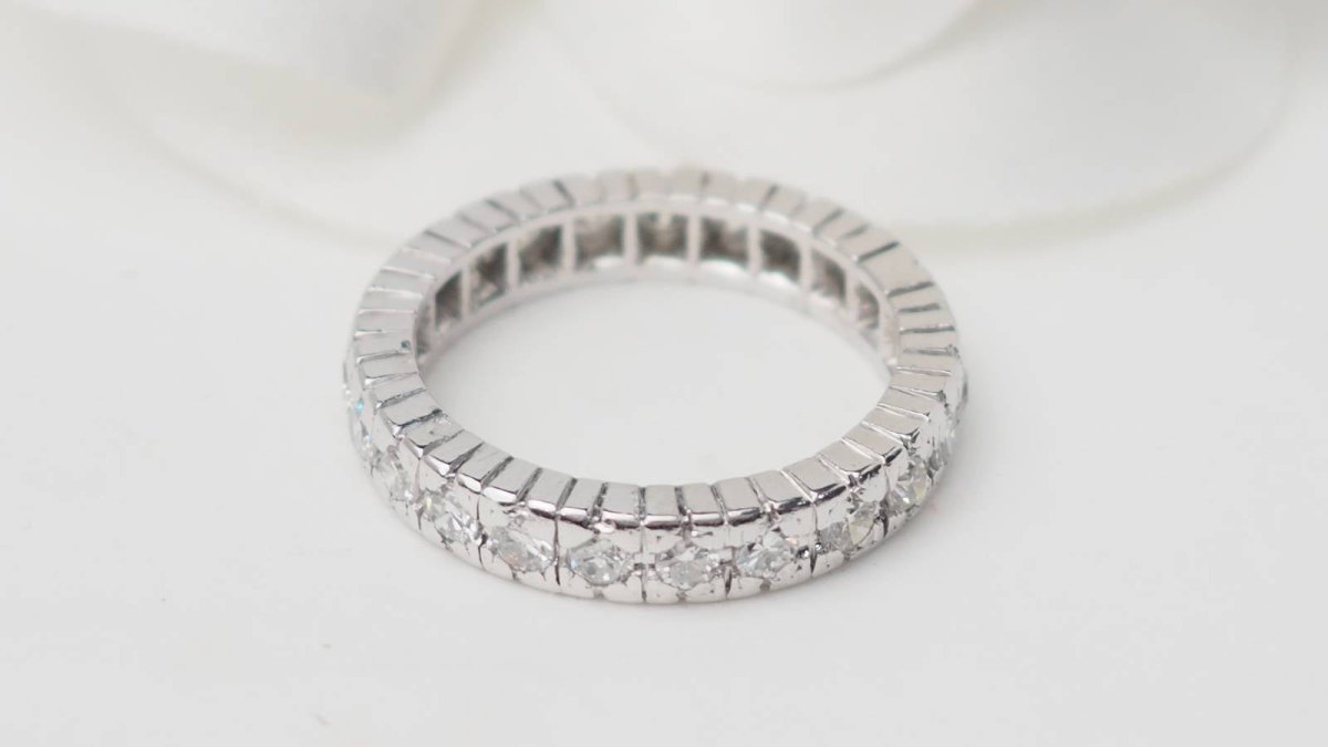 Alliance américaine en platine et diamants 0.92ct - Castafiore