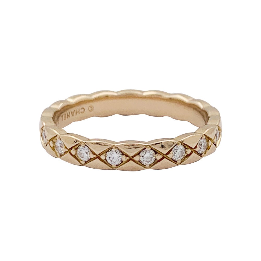 Alliance CHANEL, "Coco Crush" en or rose et diamants. - Castafiore