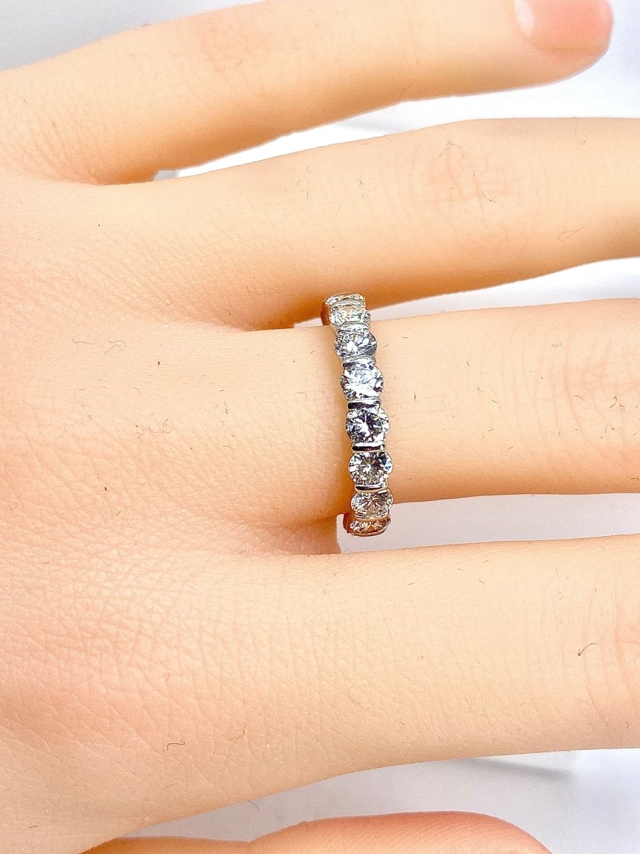 Alliance en or blanc 18 carats et platine, 18 diamants 2,70 carats - Castafiore