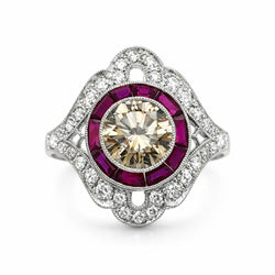 ANILLO EN PLATINO CON DIAMANTES Y RUBIES, ESTILO ART DÉCO - Castafiore