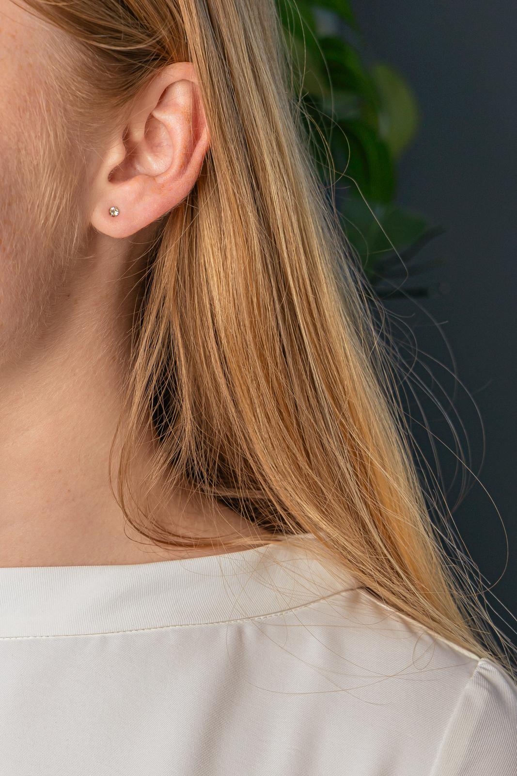 Boucles d'oreilles Puces Or blanc Diamant