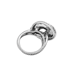 Bague Pavée en or blanc, platine et diamants