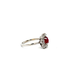 Bague Entourage en or blanc, rubis et diamants