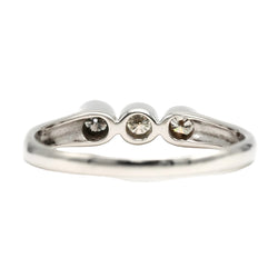 Bague Trilogie en or blanc et diamants