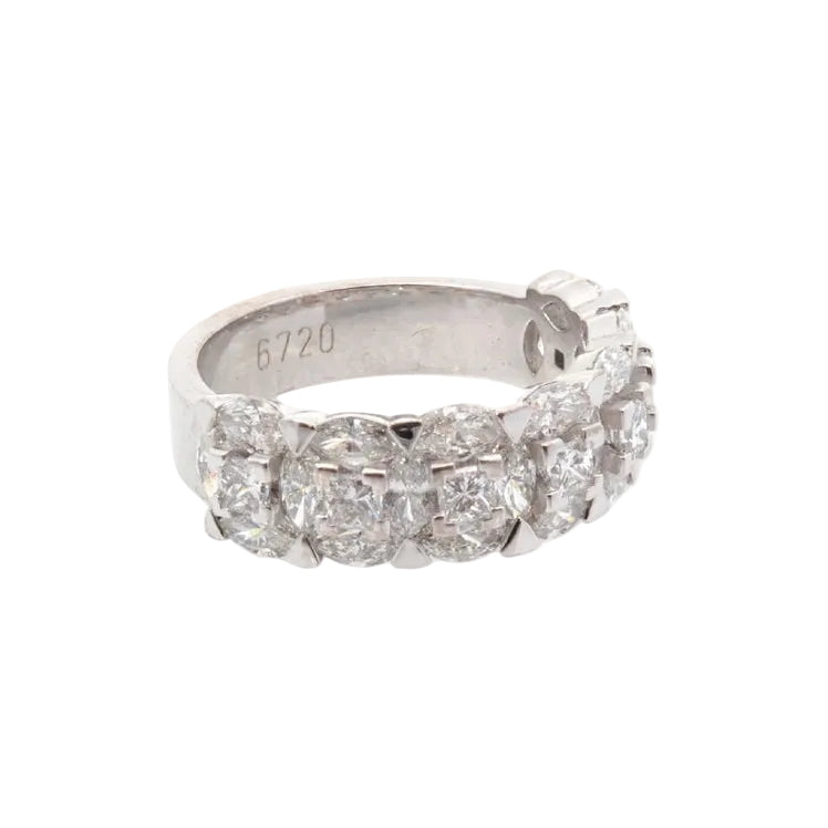 Bague Alliance en or blanc et diamants
