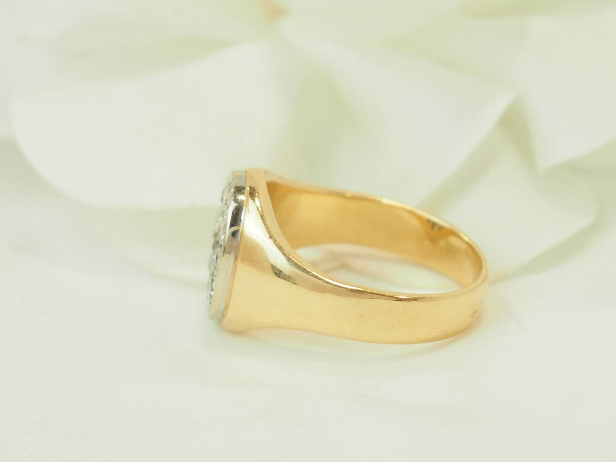 Bague Chevalière en or jaune et diamants